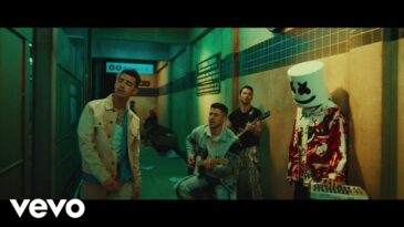 Marshmello x Jonas Brothers Leave Before You Love Me Official Music Video › MIZIKING ›
