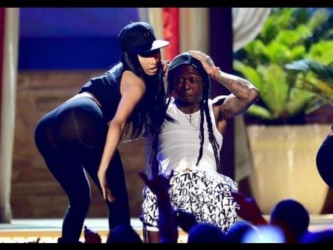 High School – Nicki Minaj feat. Lil Wayne (Live at Billboard Music Awards 2013)